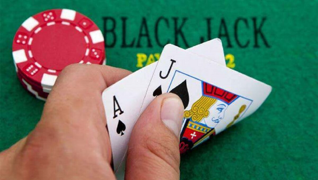 Blackjack hay xì dách là một game bài được nhiều người yêu thích